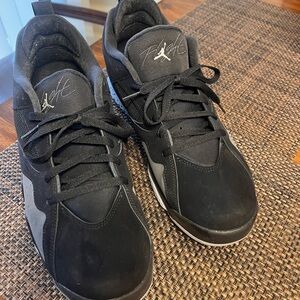 Nike Men's Black and Gray Sneakers